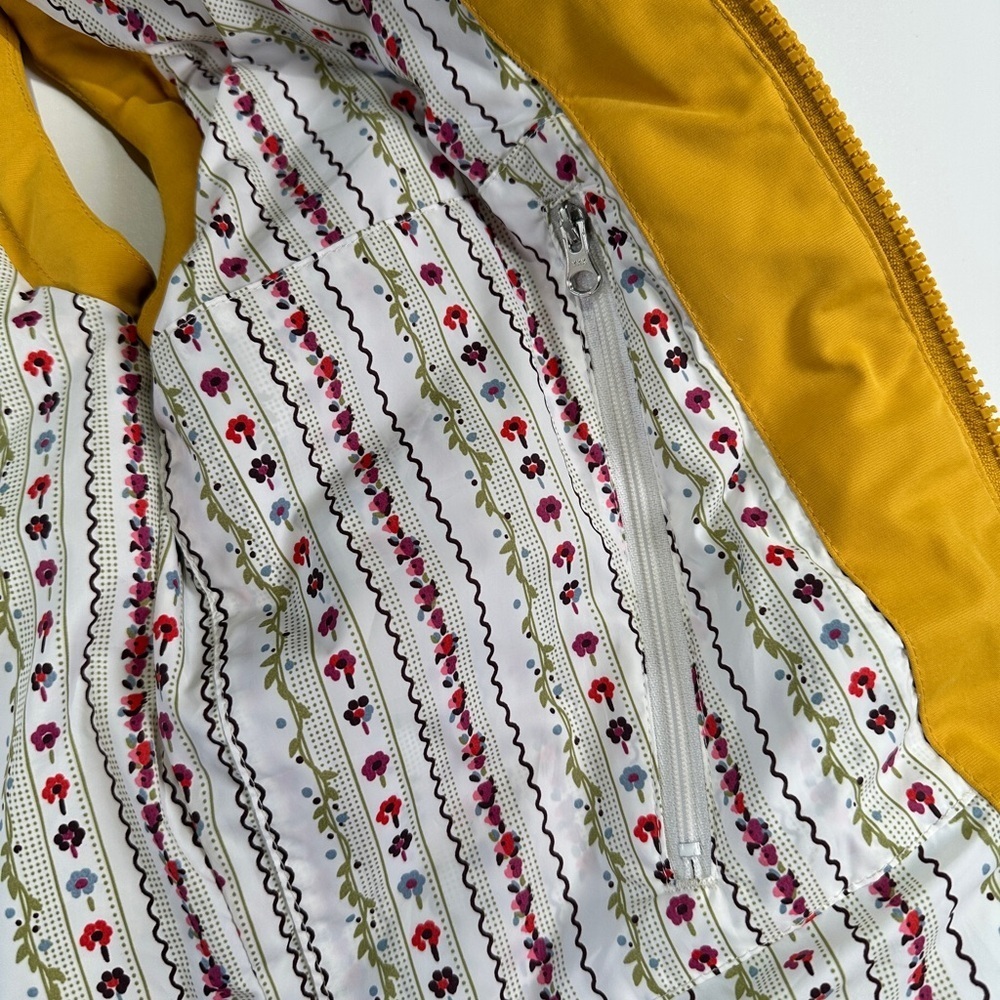 Nike down puffer vest warm insulated chevron outdoor layer XS yellow - Picture 11 of 15